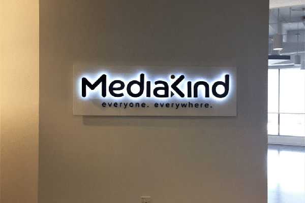 3D Lettering & Signage